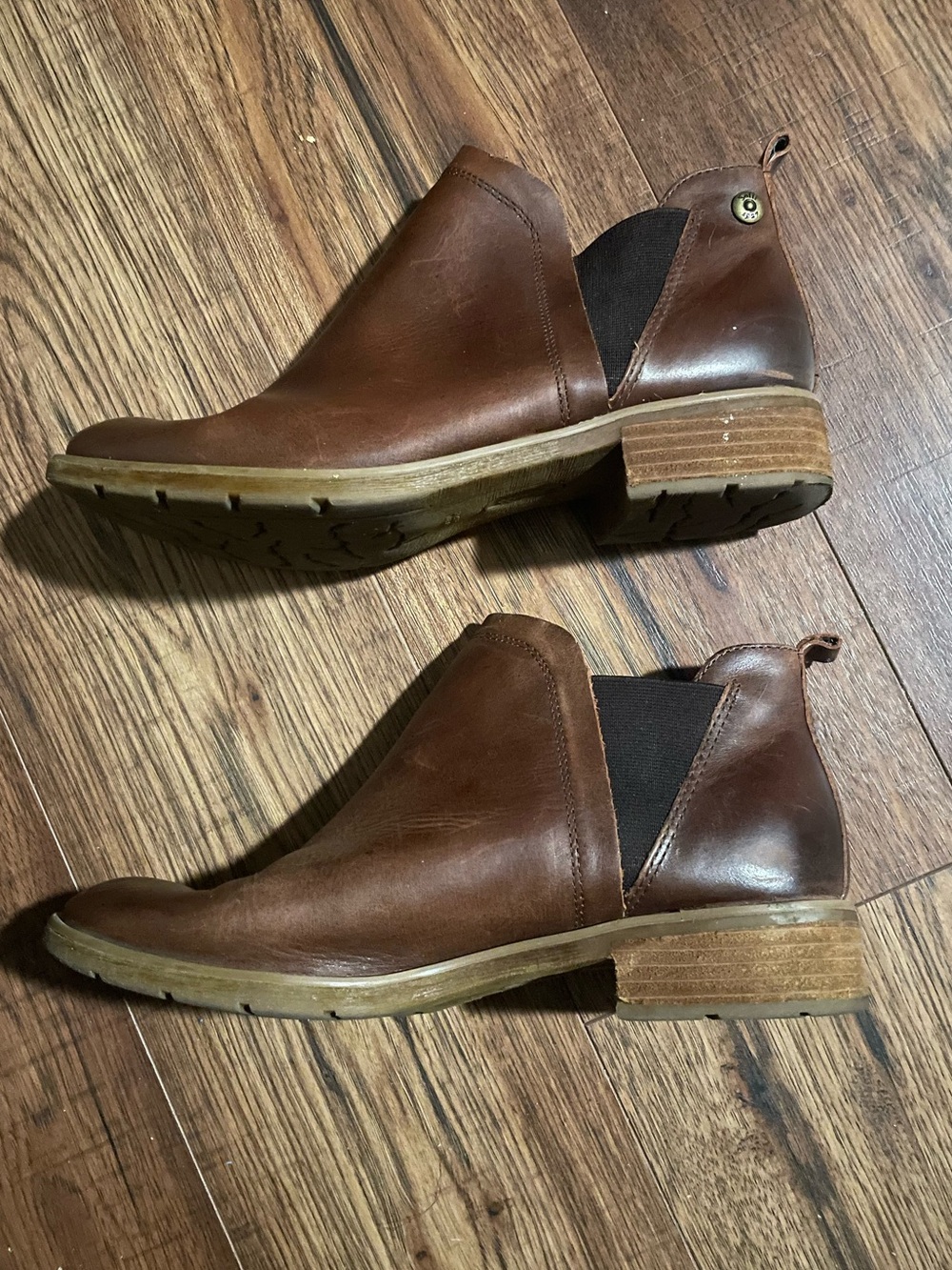 Sofft Bryanne Brown Leather Chelsea Ankle Boots